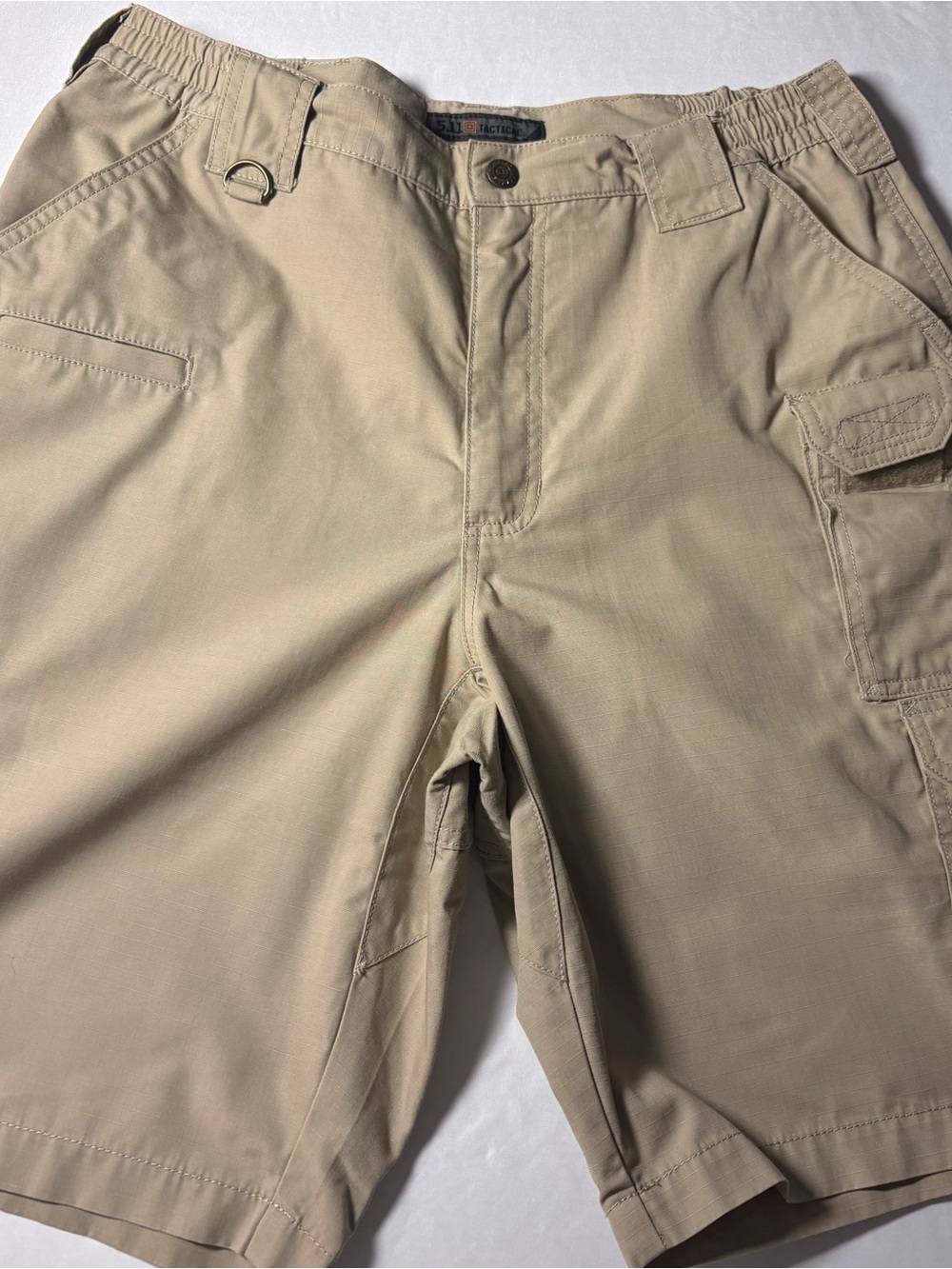 5.11 Tactical Rip Stop Cargo Shorts Men’s 32 Khaki Hip Mounted D-ring EUC